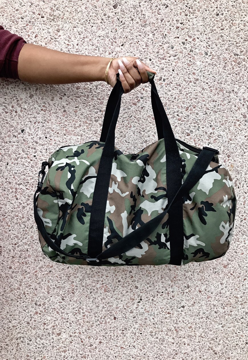 army fatigue duffle bag