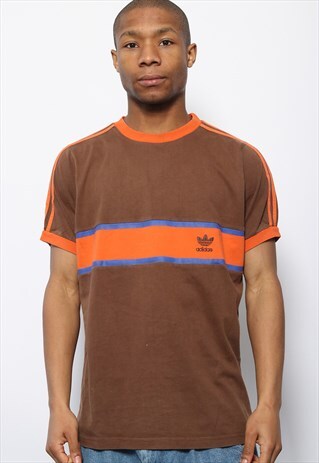 VINTAGE ADIDAS LOGO T-SHIRT BROWN