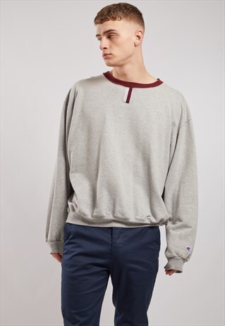 VINTAGE CHAMPION SWEATSHIRT
