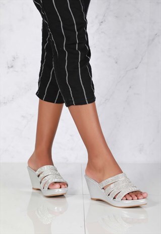 SLIP ON DIAMANTE STRAPPY WEDGE IN SILVER