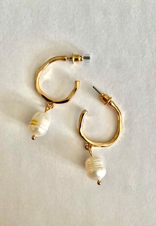 PEAL GOLDEN HOOP