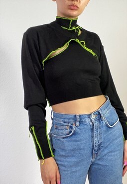 Set: Cropped Turtleneck Top and Ultra Cropped Jumper