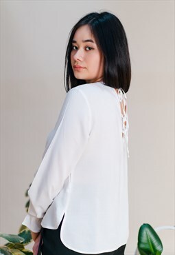 Emily Top - long sleeves top in white 