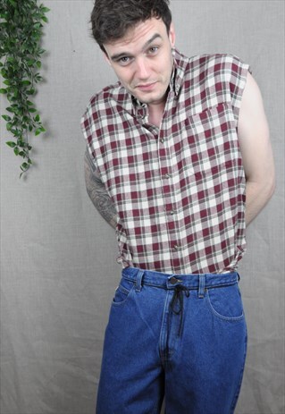SLEEVELESS FLANNEL SHIRT