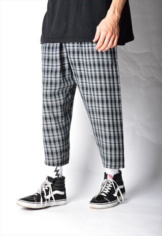 VINTAGE 90S BLACK WHITE CHECK LIGHTWEIGHT FESTIVAL PANTS