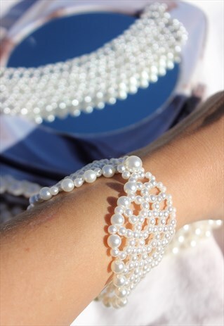 VINTAGE 80S FAUX PEARL BRACELET CUFFS