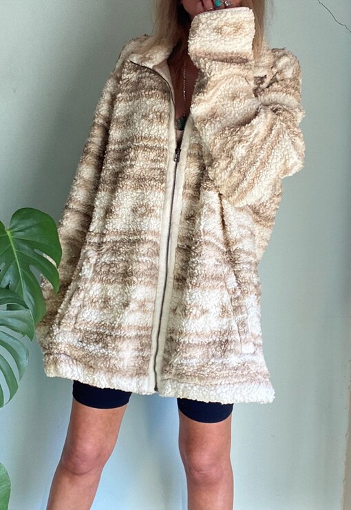 garment image