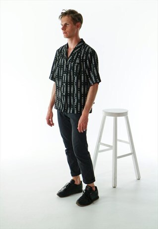 ABSTRAST MEN SHIRT / SHORT SLEEVE BUTTON UP