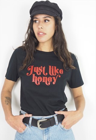 JUST LIKE HONEY GRAPHIC SLOGAN TEE