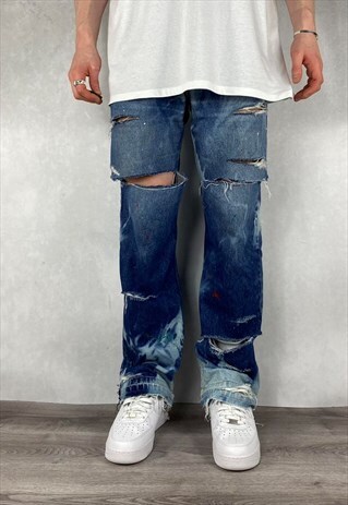BLUE LEVI'S RIPPED BLEACH JEANS RELAXED FIT (36 X 32)
