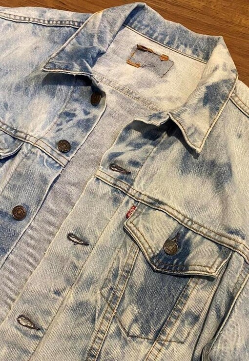garment image