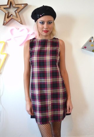 VINTAGE 90'S CUTE TARTAN CHECKED WINTER MINI DRESS