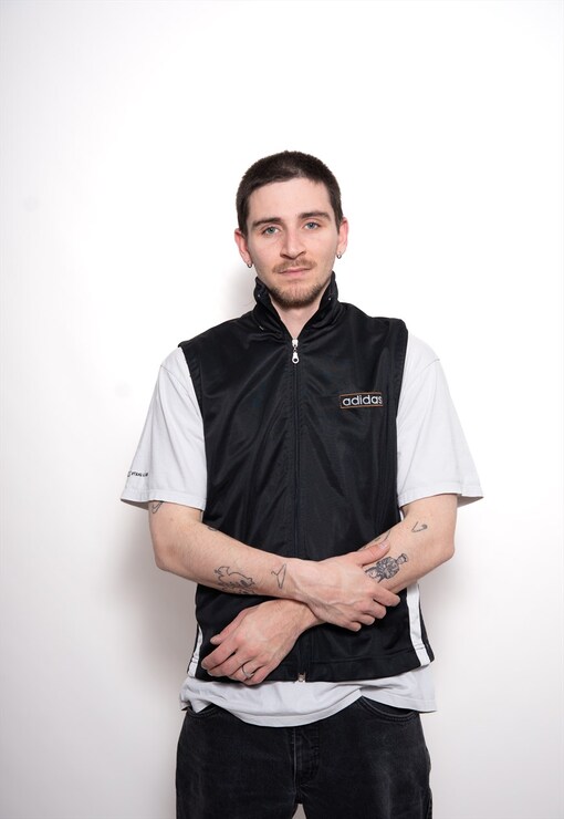garment image