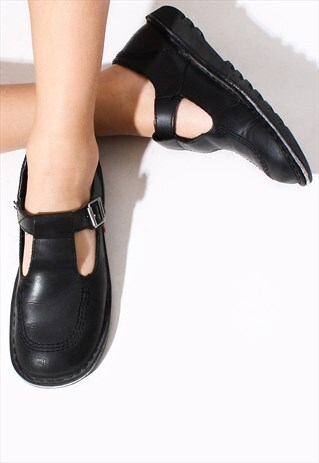 VINTAGE 90'S T-BAR KICKERS CHUNKY SHOES T BAR Y2K