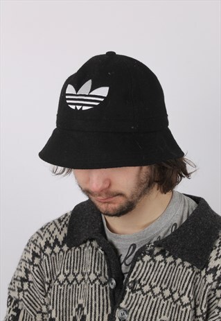 VINTAGE ADIDAS FELT BUCKET CAP HAT BLACK