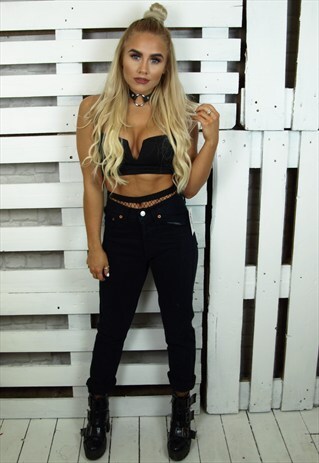 BLACK STRAIGHT LEGGED DENIM JEANS