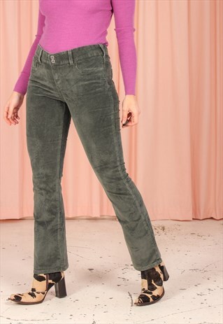 VINTAGE 90S LEVI'S CORDUROY TROUSERS IN GREEN