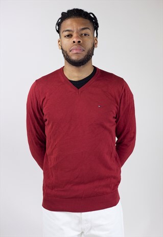 VINTAGE TOMMY HILFIGER RED V-NECK LIGHT JUMPER