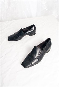 Vintage 90s Square Toe Shoes in Black Leather