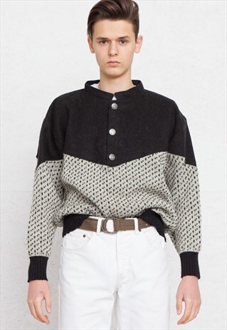 VINTAGE BLACK WHITE WOOL KNIT NORWEGIAN JUMPER
