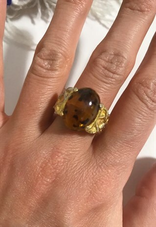 1970'S CHUNKY AMBER RING