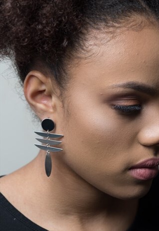 SCULPTURAL TRIBAL EARRINGS