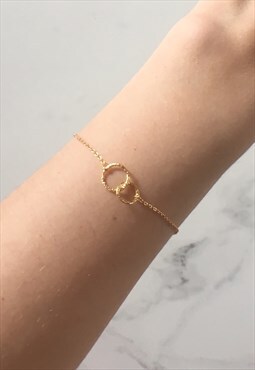 Jayne: Dainty Gold Interlocking Circles Bracelet