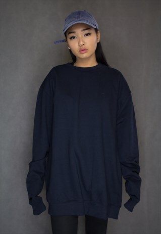 OVERSIZED NAVY JUMPER