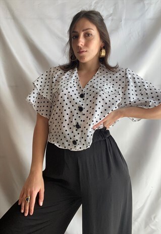 VINTAGE 90S SHORT SLEEVE WHITE SHIRT WITH BLUE POLKA DOT