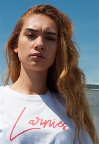 LARNIES WHITE PRINTED T-SHIRT