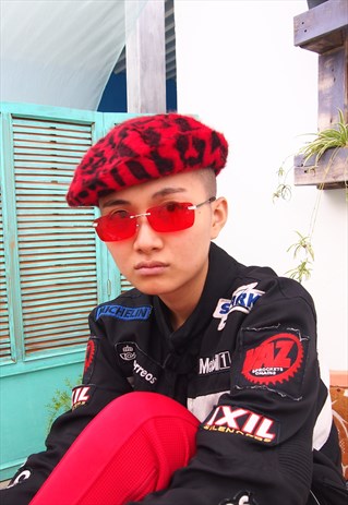 RED PRINT FLUFFY BERET