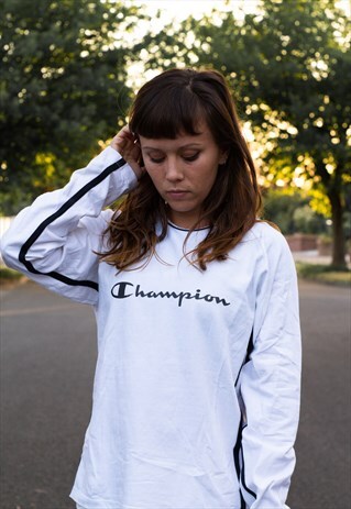 VINTAGE 90'S CHAMPION LONG SLEEVE T SHIRT IN WHITE AND BLACK