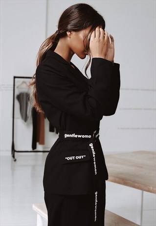 "GENTLEWOMAN" FEMINIST SLOGAN ADJUSTABLE RING BELT IN BLACK