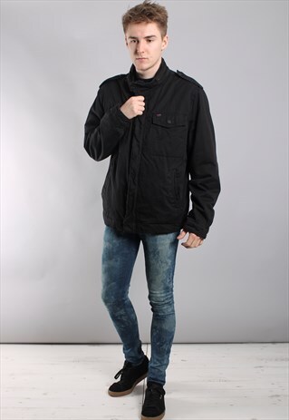 VINTAGE LEVIS PADDED JACKET