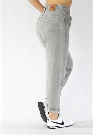 VINTAGE 90'S 501 LIGHT GREY BOYFRIEND LEVI JEANS