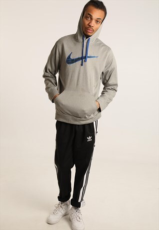 VINTAGE NIKE EMBROIDERED LOGO HOODIE