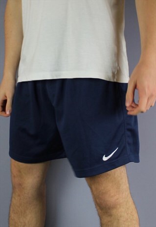 VINTAGE NIKE SHORTS IN NAVY WITH EMBROIDERED LOGO AND DRAWST
