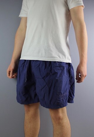 VINTAGE REEBOK SHORTS IN PURPLE WITH POCKETS, EMBROIDERED LO