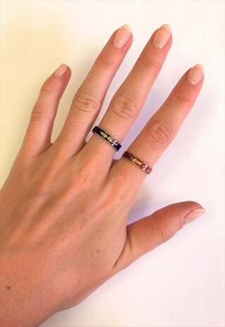 1970S VINTAGE CLOISONNE ENAMEL RING SET