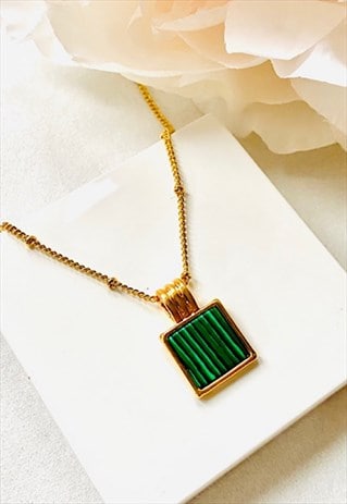 GREEN MALACHITE HEALING FESTIVAL NECKLACE, GOLD, SQUARE