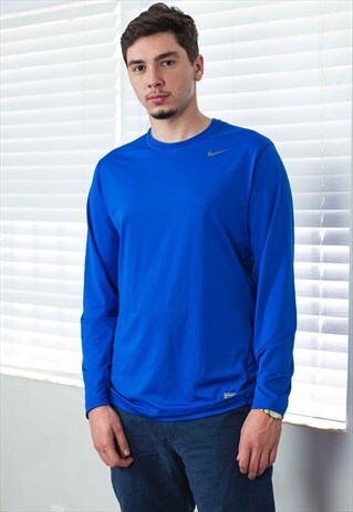 VINTAGE NIKE T-SHIRT LOGO 90S L 6.7