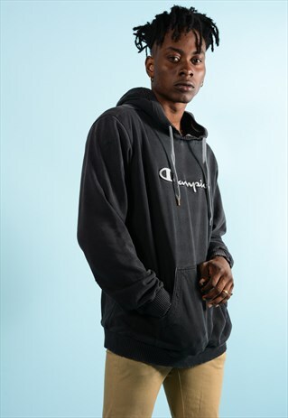 VINTAGE CHAMPION SWEATSHIRT