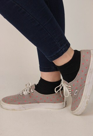 VINTAGE VANS TRAINERS