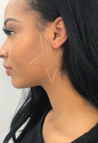 THE STAR GOLD EARRINGS