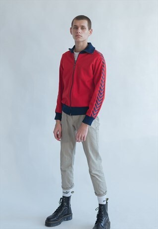 VINTAGE 80S ZIP UP SPORTS JACKET IN RED
