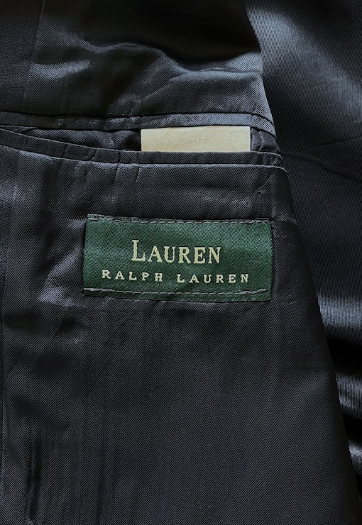 garment image