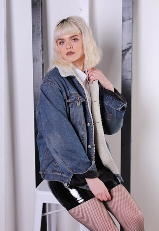 VINTAGE 80S DARK BLUE SHERPA LINED DENIM JACKET. UNISEX.