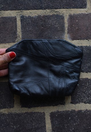 VINTAGE BLACK LEATHER MAKE UP PURSE