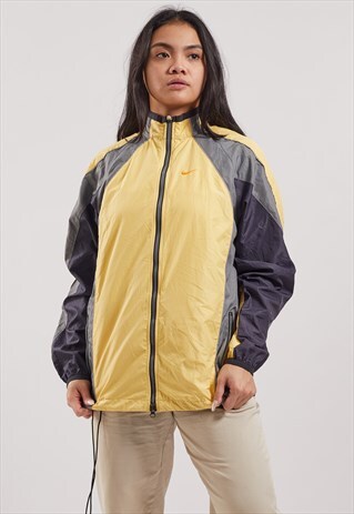 VINTAGE NIKE SHELL JACKET