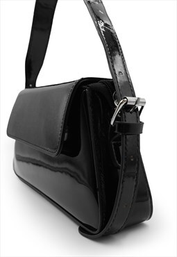 Lorelai shoulder clutch bag in black faux leather